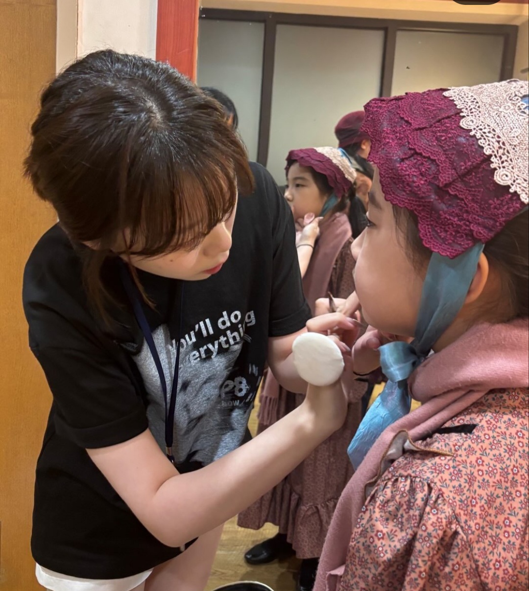 오페라 합창단 메이크업 현장실습