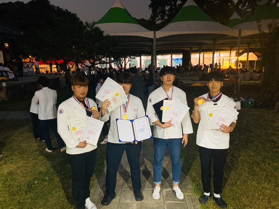 ‘2019 전주비빔밥축제 제11회 전국요리경연대회’  참가팀 전원 금상· 우수상 수상